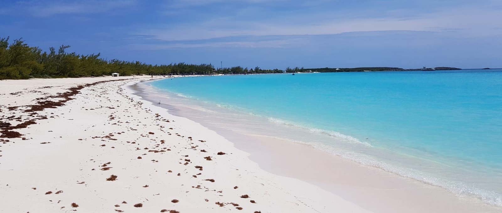 Vit sandstrand i Bahamas - Karibien